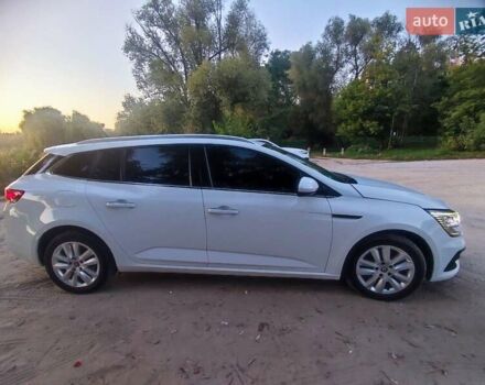 Белый Рено Меган, объемом двигателя 1.46 л и пробегом 162 тыс. км за 15799 $, фото 4 на Automoto.ua