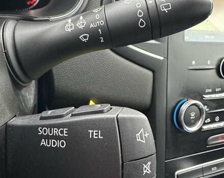 Белый Рено Меган, объемом двигателя 1.5 л и пробегом 202 тыс. км за 15800 $, фото 28 на Automoto.ua