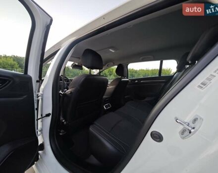 Белый Рено Меган, объемом двигателя 1.5 л и пробегом 144 тыс. км за 16500 $, фото 44 на Automoto.ua