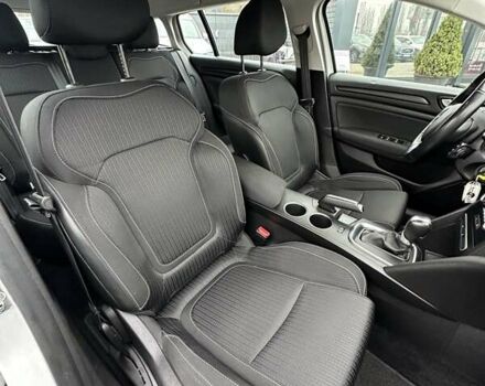 Белый Рено Меган, объемом двигателя 1.5 л и пробегом 202 тыс. км за 15800 $, фото 20 на Automoto.ua