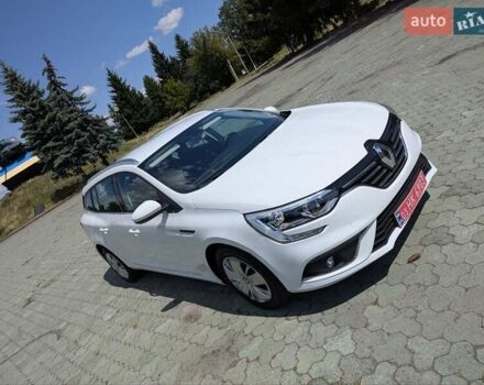 Белый Рено Меган, объемом двигателя 1.46 л и пробегом 152 тыс. км за 15200 $, фото 12 на Automoto.ua