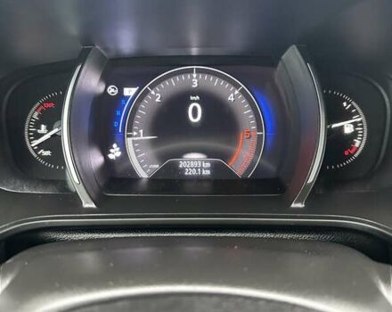 Белый Рено Меган, объемом двигателя 1.5 л и пробегом 202 тыс. км за 15800 $, фото 29 на Automoto.ua