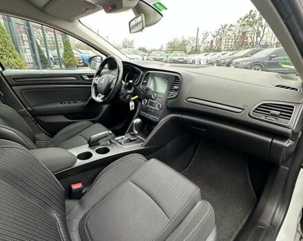 Белый Рено Меган, объемом двигателя 1.5 л и пробегом 202 тыс. км за 15800 $, фото 21 на Automoto.ua