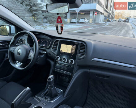 Белый Рено Меган, объемом двигателя 1.5 л и пробегом 167 тыс. км за 14200 $, фото 8 на Automoto.ua