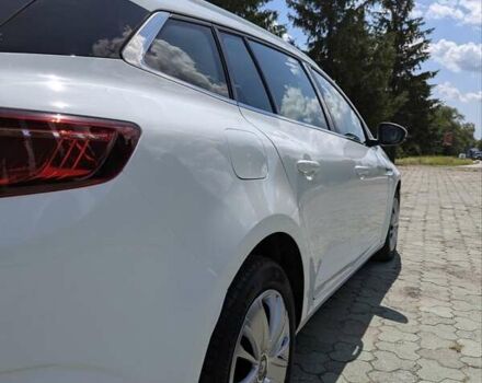 Белый Рено Меган, объемом двигателя 1.46 л и пробегом 152 тыс. км за 15200 $, фото 18 на Automoto.ua