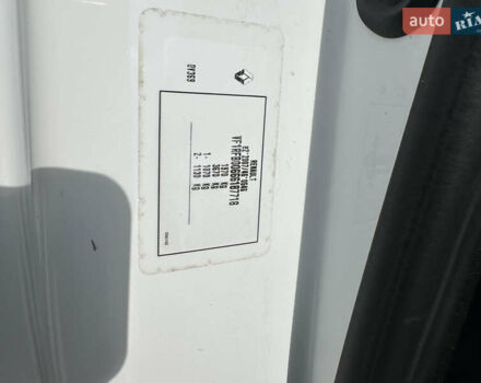 Белый Рено Меган, объемом двигателя 1.46 л и пробегом 189 тыс. км за 15500 $, фото 25 на Automoto.ua