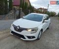 Белый Рено Меган, объемом двигателя 1.5 л и пробегом 205 тыс. км за 12690 $, фото 3 на Automoto.ua