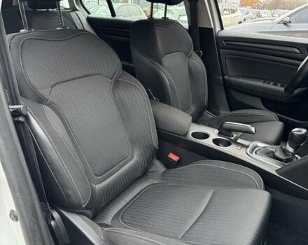 Белый Рено Меган, объемом двигателя 1.5 л и пробегом 202 тыс. км за 15600 $, фото 21 на Automoto.ua