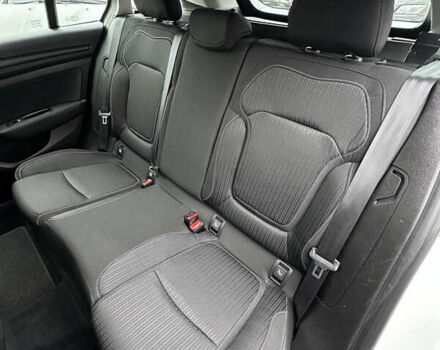 Белый Рено Меган, объемом двигателя 1.5 л и пробегом 202 тыс. км за 15800 $, фото 19 на Automoto.ua