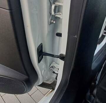 Білий Рено Меган, об'ємом двигуна 1.46 л та пробігом 164 тис. км за 16200 $, фото 13 на Automoto.ua