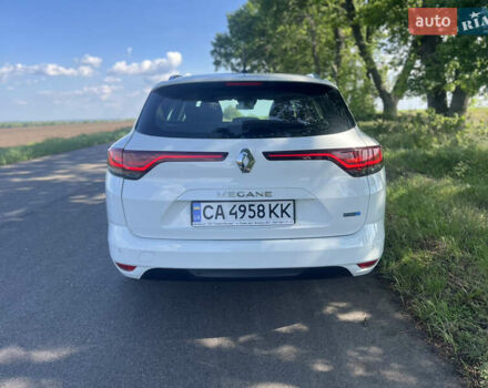 Белый Рено Меган, объемом двигателя 1.6 л и пробегом 74 тыс. км за 17600 $, фото 6 на Automoto.ua