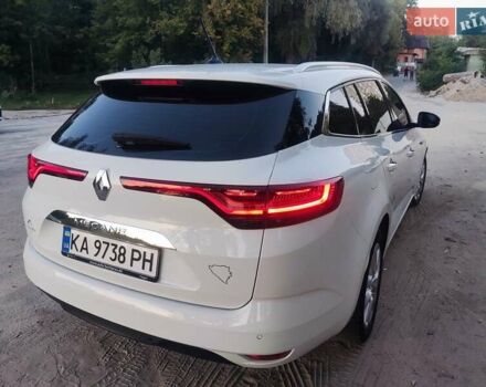 Белый Рено Меган, объемом двигателя 1.46 л и пробегом 162 тыс. км за 15799 $, фото 6 на Automoto.ua