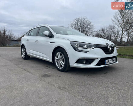 Білий Рено Меган, об'ємом двигуна 1.46 л та пробігом 133 тис. км за 15399 $, фото 5 на Automoto.ua