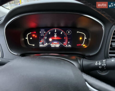 Белый Рено Меган, объемом двигателя 1.5 л и пробегом 138 тыс. км за 15399 $, фото 104 на Automoto.ua