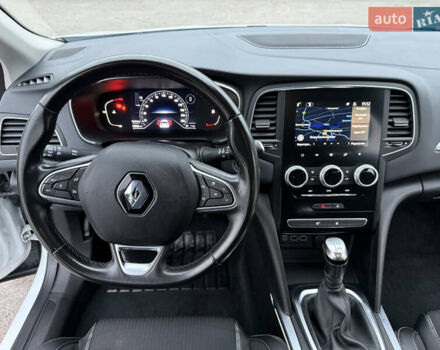 Белый Рено Меган, объемом двигателя 1.5 л и пробегом 138 тыс. км за 15399 $, фото 65 на Automoto.ua