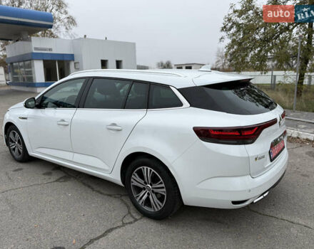 Белый Рено Меган, объемом двигателя 1.5 л и пробегом 138 тыс. км за 15399 $, фото 27 на Automoto.ua