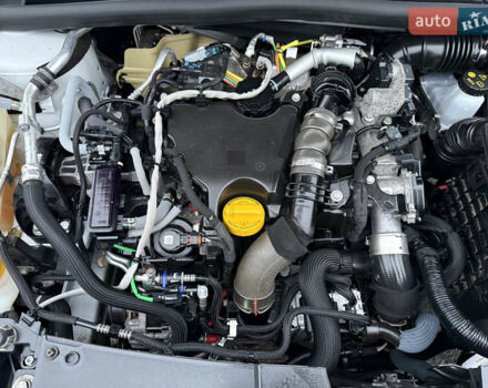 Белый Рено Меган, объемом двигателя 1.5 л и пробегом 138 тыс. км за 15399 $, фото 80 на Automoto.ua