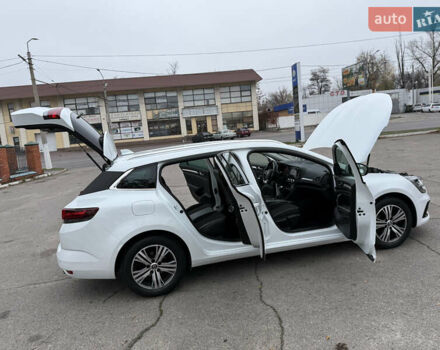 Белый Рено Меган, объемом двигателя 1.5 л и пробегом 138 тыс. км за 15399 $, фото 89 на Automoto.ua