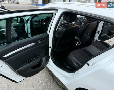 Белый Рено Меган, объемом двигателя 1.5 л и пробегом 138 тыс. км за 15399 $, фото 60 на Automoto.ua