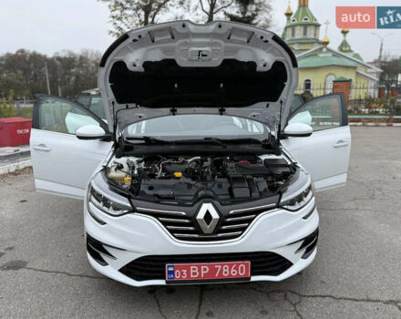 Белый Рено Меган, объемом двигателя 1.5 л и пробегом 138 тыс. км за 15399 $, фото 84 на Automoto.ua