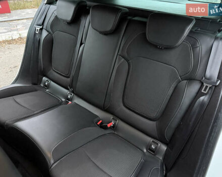 Белый Рено Меган, объемом двигателя 1.5 л и пробегом 138 тыс. км за 15399 $, фото 63 на Automoto.ua