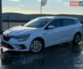Белый Рено Меган, объемом двигателя 1.46 л и пробегом 128 тыс. км за 15800 $, фото 2 на Automoto.ua