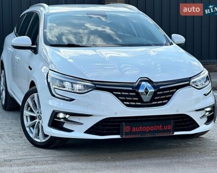 Белый Рено Меган, объемом двигателя 1.5 л и пробегом 112 тыс. км за 16999 $, фото 3 на Automoto.ua