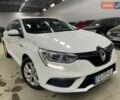 Белый Рено Меган, объемом двигателя 1.5 л и пробегом 250 тыс. км за 12800 $, фото 5 на Automoto.ua