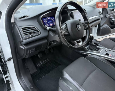 Белый Рено Меган, объемом двигателя 1.5 л и пробегом 138 тыс. км за 15399 $, фото 50 на Automoto.ua