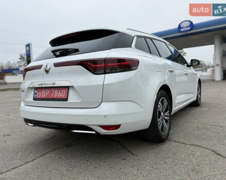 Белый Рено Меган, объемом двигателя 1.5 л и пробегом 138 тыс. км за 15399 $, фото 20 на Automoto.ua