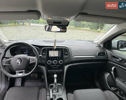 Белый Рено Меган, объемом двигателя 1.46 л и пробегом 193 тыс. км за 14950 $, фото 10 на Automoto.ua