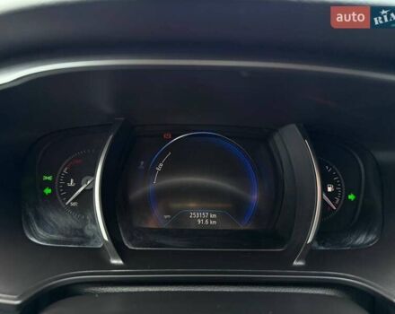 Белый Рено Меган, объемом двигателя 1.46 л и пробегом 253 тыс. км за 14500 $, фото 23 на Automoto.ua