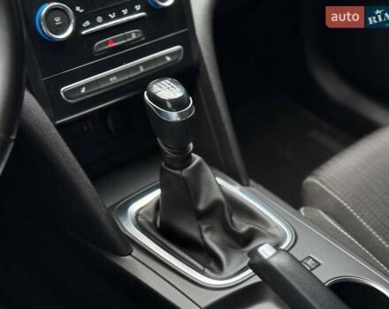 Белый Рено Меган, объемом двигателя 1.46 л и пробегом 253 тыс. км за 14500 $, фото 29 на Automoto.ua