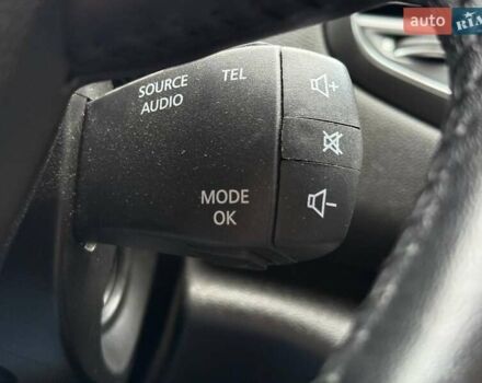 Белый Рено Меган, объемом двигателя 1.46 л и пробегом 253 тыс. км за 14500 $, фото 33 на Automoto.ua