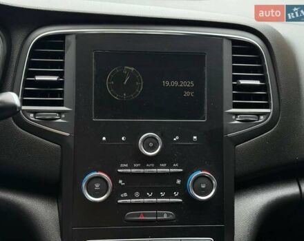 Белый Рено Меган, объемом двигателя 1.46 л и пробегом 253 тыс. км за 14500 $, фото 28 на Automoto.ua