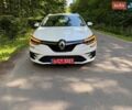 Белый Рено Меган, объемом двигателя 1.49 л и пробегом 105 тыс. км за 15999 $, фото 1 на Automoto.ua