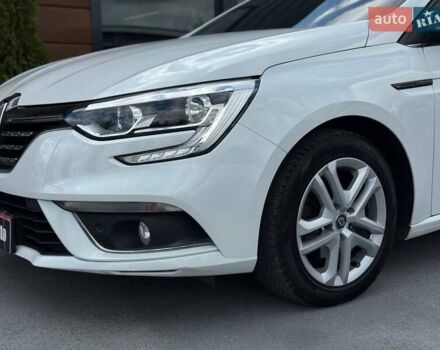 Белый Рено Меган, объемом двигателя 1.46 л и пробегом 253 тыс. км за 14500 $, фото 4 на Automoto.ua