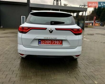 Белый Рено Меган, объемом двигателя 1.46 л и пробегом 73 тыс. км за 22000 $, фото 6 на Automoto.ua