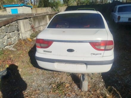 Белый Рено Меган, объемом двигателя 0 л и пробегом 145 тыс. км за 713 $, фото 1 на Automoto.ua