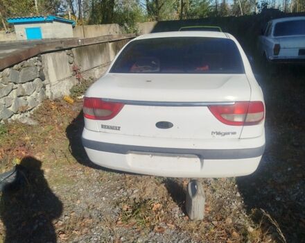 Белый Рено Меган, объемом двигателя 0 л и пробегом 145 тыс. км за 713 $, фото 1 на Automoto.ua