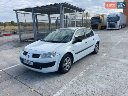 Рено Меган 2003 в Киеве на Automoto.ua Белый Рено Меган, объемом двигателя 1.6 л и пробегом 252 тыс. км за 3900 $, фото 1 на Automoto.ua