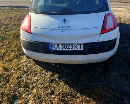 Белый Рено Меган, объемом двигателя 1.6 л и пробегом 268 тыс. км за 3900 $, фото 1 на Automoto.ua