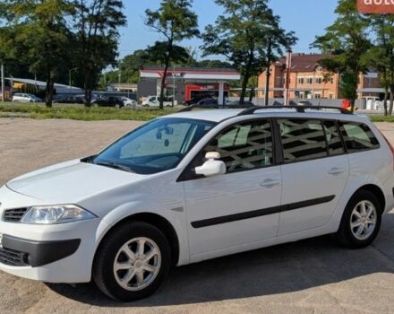 Белый Рено Меган, объемом двигателя 1.5 л и пробегом 185 тыс. км за 4500 $, фото 1 на Automoto.ua