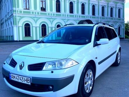 Белый Рено Меган, объемом двигателя 1.6 л и пробегом 248 тыс. км за 4500 $, фото 1 на Automoto.ua