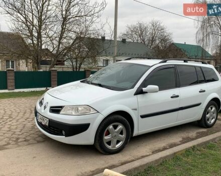 Білий Рено Меган, об'ємом двигуна 1.46 л та пробігом 262 тис. км за 5600 $, фото 1 на Automoto.ua