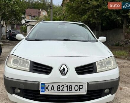 Белый Рено Меган, объемом двигателя 1.9 л и пробегом 312 тыс. км за 4899 $, фото 1 на Automoto.ua