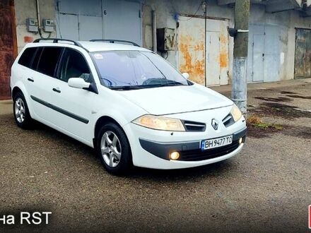 Белый Рено Меган, объемом двигателя 1.9 л и пробегом 327 тыс. км за 6500 $, фото 1 на Automoto.ua