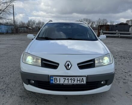 Белый Рено Меган, объемом двигателя 1.6 л и пробегом 235 тыс. км за 5500 $, фото 1 на Automoto.ua