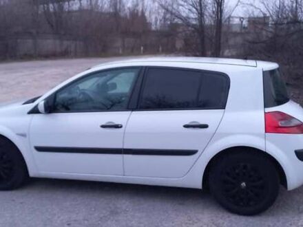 Белый Рено Меган, объемом двигателя 1.46 л и пробегом 301 тыс. км за 5200 $, фото 1 на Automoto.ua