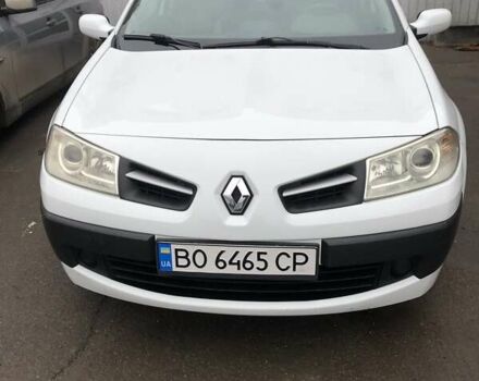 Білий Рено Меган, об'ємом двигуна 1.6 л та пробігом 262 тис. км за 5300 $, фото 1 на Automoto.ua